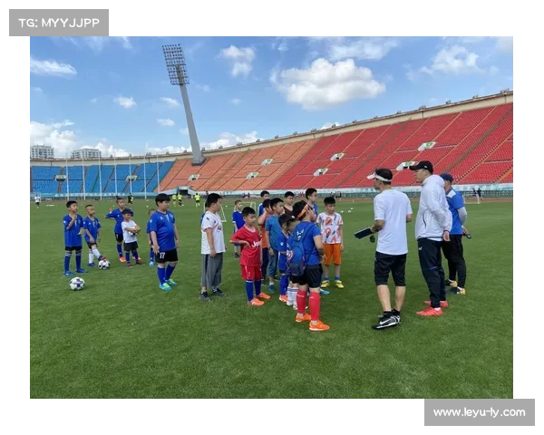 河南队按时发薪成模范,中小俱乐部管理对比鲜明 河南队按时发薪成模范,中小俱乐部管理对比鲜明